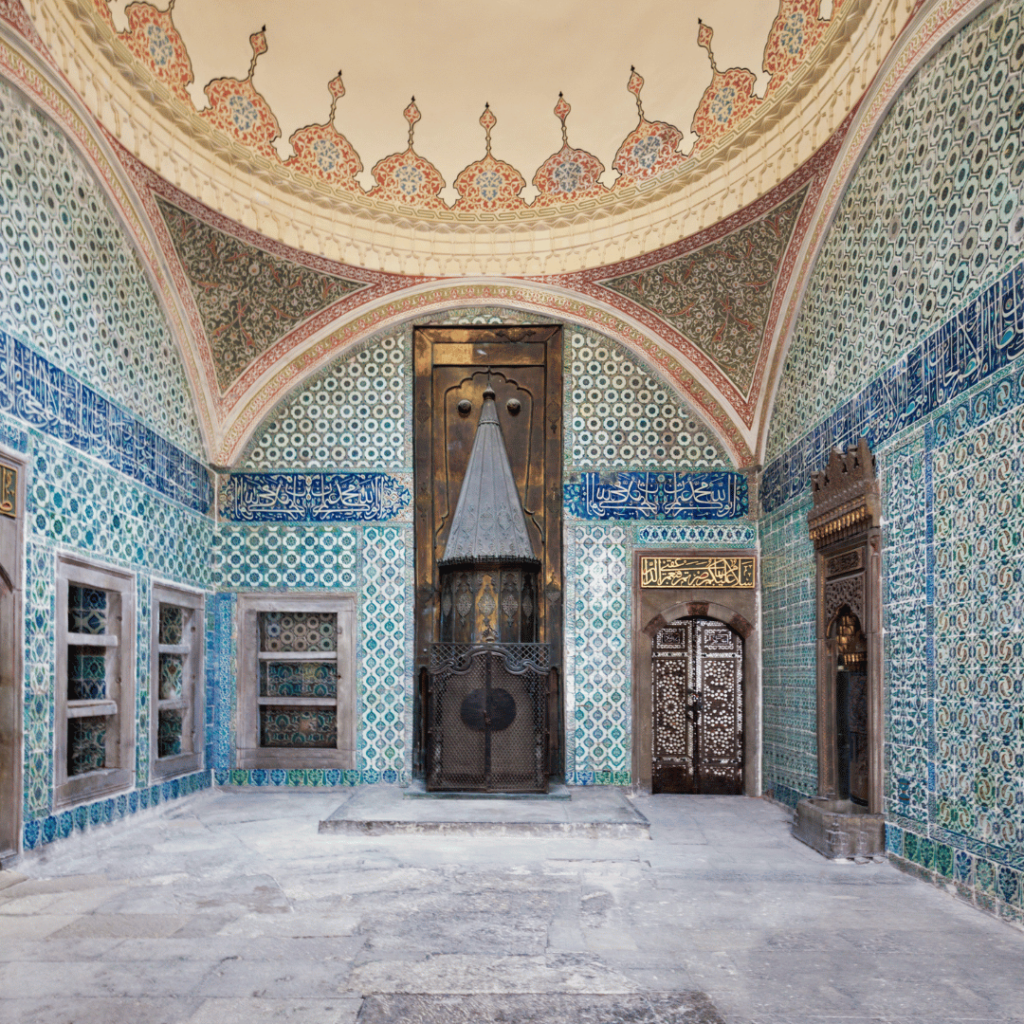  Dolmabahce Palace, turiye , Istanbul 

