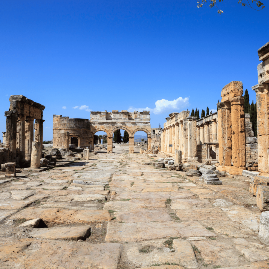 eme (21) Hierapolis